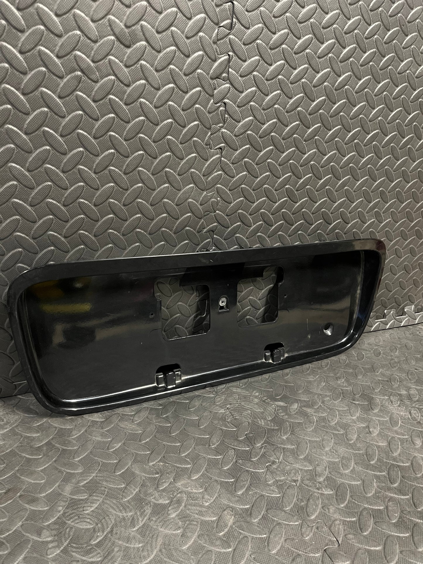 USDM EM1 rear garnish