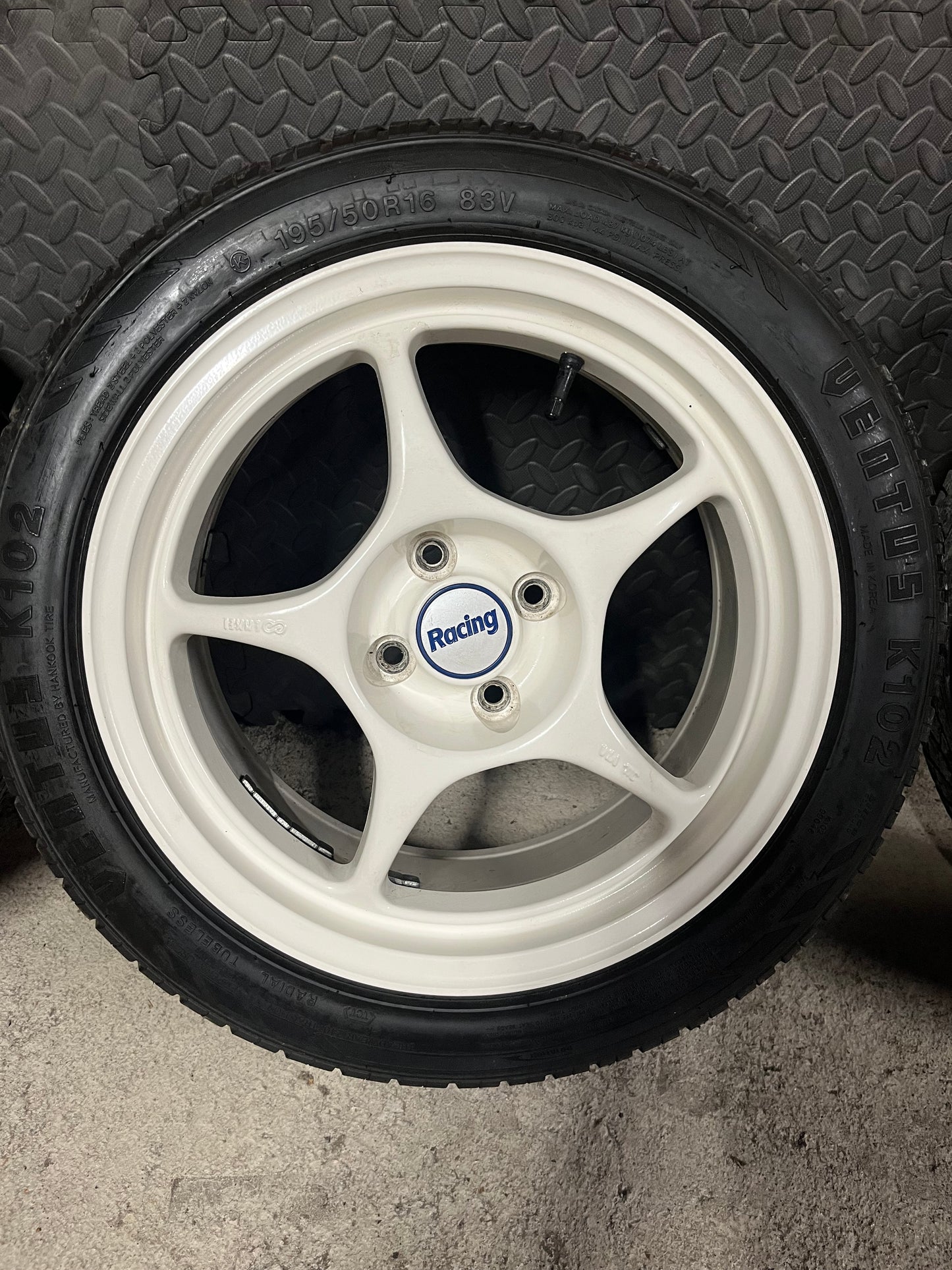 16’ Enkei Rp01 4x100